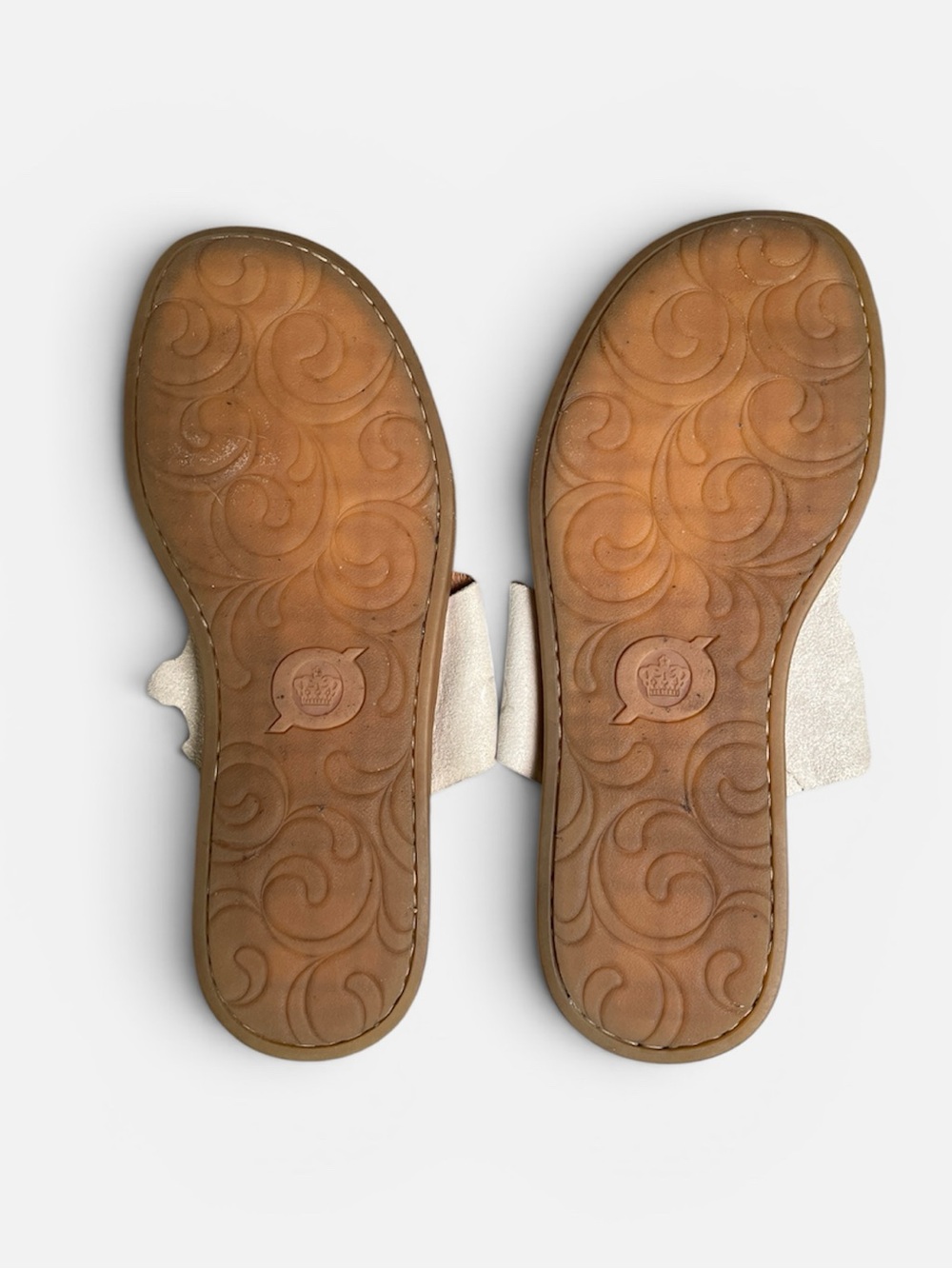 Born “Inti” Leather Slide Sandal in Metallic Champagne Size 8 - Picture 10 of 11